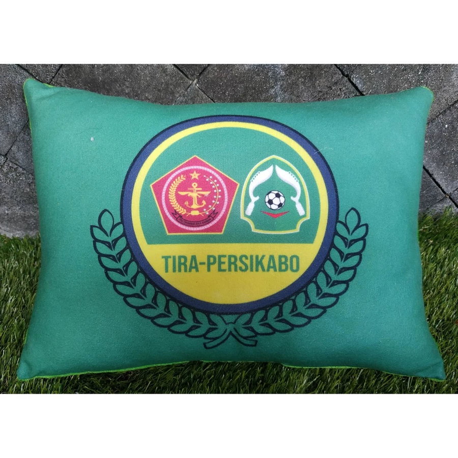 Bantal Kotak Klub Sepak Bola Tira Persikabo